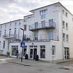 Warnemuende 15 *